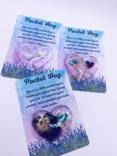 Load image into Gallery viewer, Inclusion pocket hug