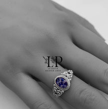 Load image into Gallery viewer, Ruby filagree vintage ring in silver