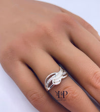 Load image into Gallery viewer, Angel wing ring with CZ in silver