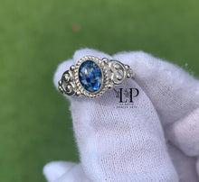 Load image into Gallery viewer, Ruby filagree vintage ring in silver