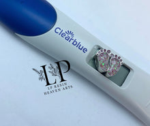 Load image into Gallery viewer, Baby feet charm silver