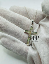 Load image into Gallery viewer, 3D cross pendant silver