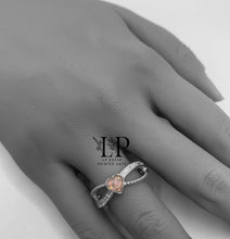 Load image into Gallery viewer, Tessa twisted heart ring in silver (rope effect)