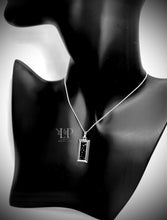 Load image into Gallery viewer, Bar pendant in silver