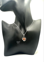 Load image into Gallery viewer, Open round 10mm pendant
