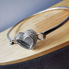 Load image into Gallery viewer, ** SPECIAL OFFER** Heart bracelet in silver with CZ