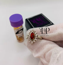 Load image into Gallery viewer, Princess Marquise silver ring