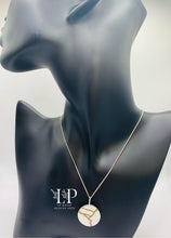 Load image into Gallery viewer, Kintsugi pendant in silver