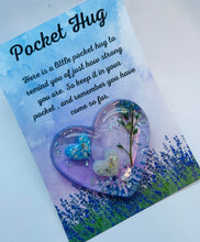Load image into Gallery viewer, Inclusion pocket hug