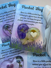 Load image into Gallery viewer, Inclusion pocket hug