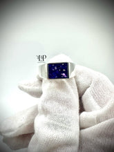 Load image into Gallery viewer, Mens square signet silver ring