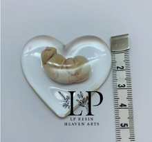 Load image into Gallery viewer, Womb baby gold leaf (various sizes)