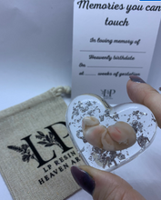 Load image into Gallery viewer, Womb baby silver leaf (various sizes)