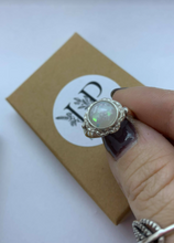 Load image into Gallery viewer, Dorothy Vintage ring in silver