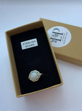Load image into Gallery viewer, Dorothy Vintage ring in silver
