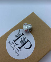Load image into Gallery viewer, Breastfeeding queen charm