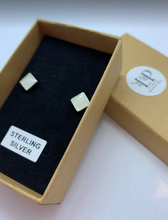 Load image into Gallery viewer, Square stud silver earrings