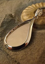 Load image into Gallery viewer, Pear shaped solid silver pendant