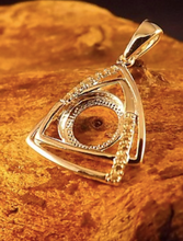 Load image into Gallery viewer, Diamanté double wrap pendant silver