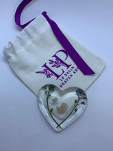 Load image into Gallery viewer, 4-5 and 6-7 weeks gestational womb babies with forget me not flowers