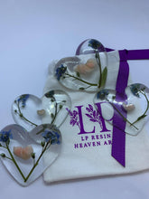 Load image into Gallery viewer, womb baby with forget me not flowers (various sizes)