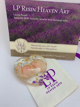 Load image into Gallery viewer, 10-11 week gold leaf womb baby