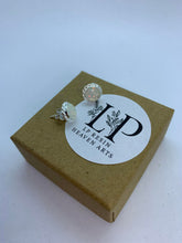 Load image into Gallery viewer, Rope round stud earrings silver