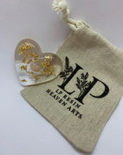 Load image into Gallery viewer, Womb baby gold leaf (various sizes)