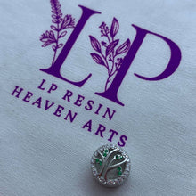Load image into Gallery viewer, Tree of life round charm
