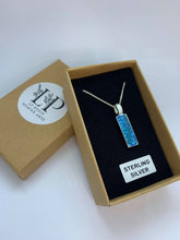 Load image into Gallery viewer, Cuboid pendant silver