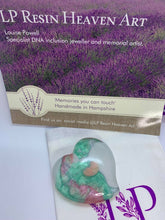 Load image into Gallery viewer, 7-8 week womb baby mint green/peach and white