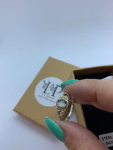 Load image into Gallery viewer, Ruby filagree vintage ring in silver