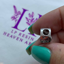 Load image into Gallery viewer, Dad heart charm