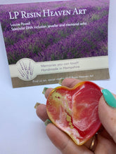 Load image into Gallery viewer, 6-7 weeks womb baby - glow in the dark