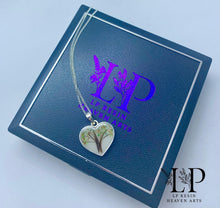 Load image into Gallery viewer, Medium heart pendant silver