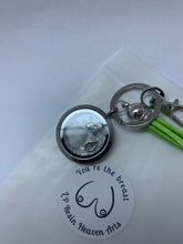 Load image into Gallery viewer, Floating locket memorial keyring
