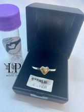 Load image into Gallery viewer, Delicate heart stacking ring
