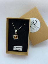 Load image into Gallery viewer, Sun pendant silver