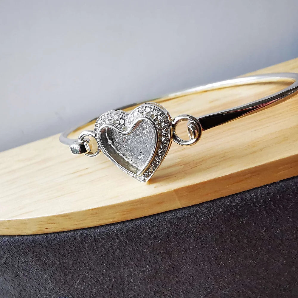 ** SPECIAL OFFER** Heart bracelet in silver with CZ