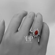 Load image into Gallery viewer, Princess Marquise silver ring
