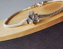 **SPECIAL OFFER** Shamrock charm in silver