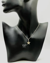 Load image into Gallery viewer, Star pendant in silver
