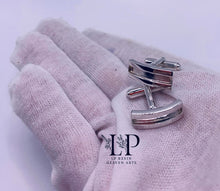 Load image into Gallery viewer, SPECIAL OFFER- Channel cufflinks in silver
