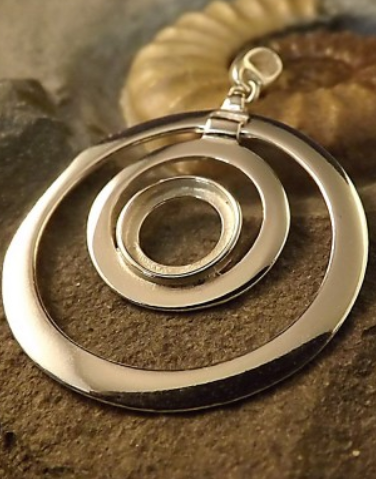 DISCOUNTED ITEM- Double circle large pendant silver