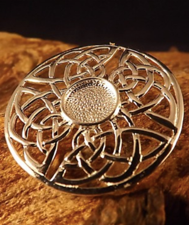 DISCOUNTED ITEM- Celtic brooch silver